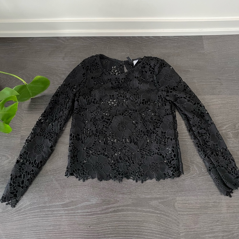 Floral Embroidered Shirt